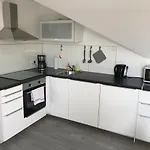 Grabbeallee Two شقة